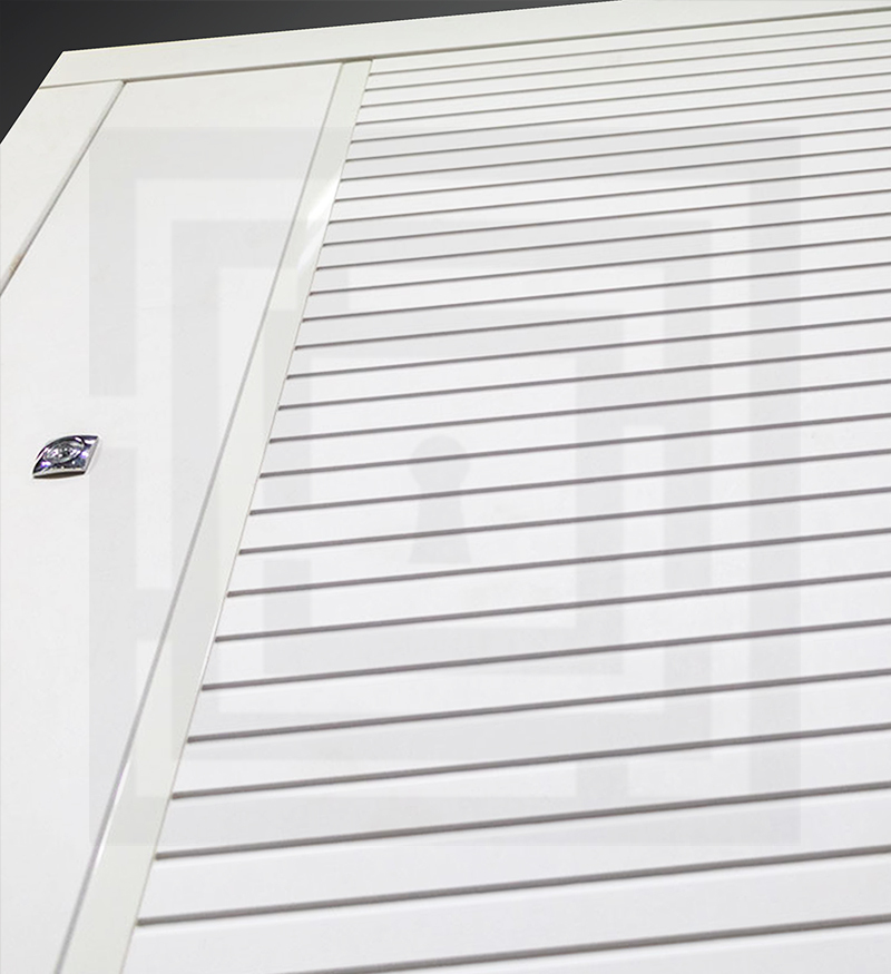 PIANO WHITE